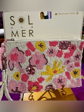 NWT Sol & Mer Abstract Floral Collage Zipper Pouch Pink White